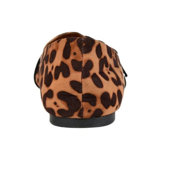 Journee Collection Audrey Buckle Pointed Toe Ballet Flats NEW Size 8 - Picture 4 of 8